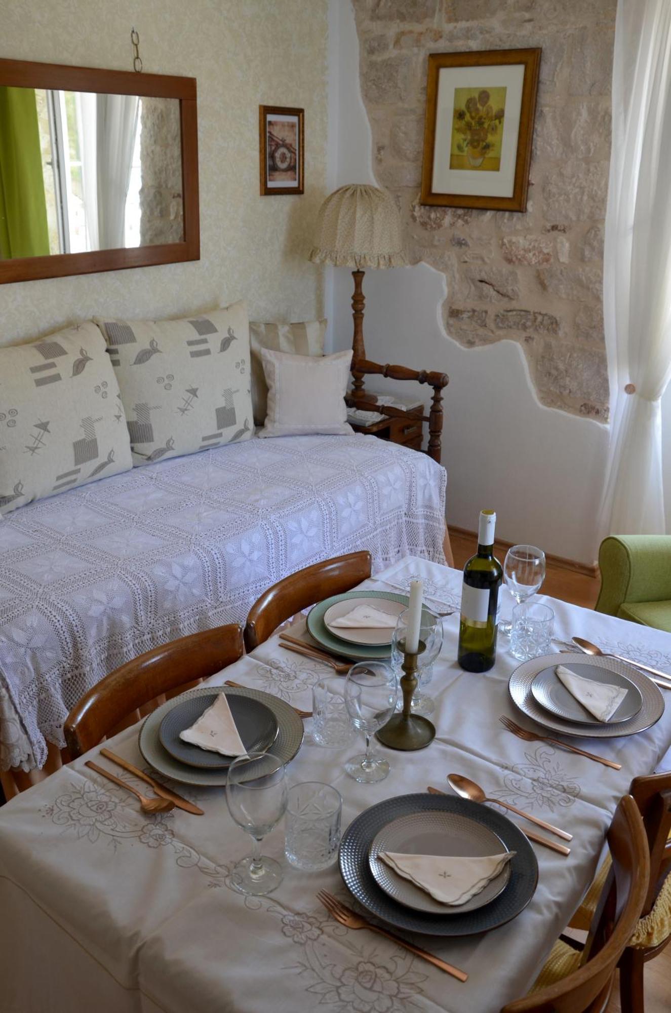 Castel Nonna Franka Apartment Sutivan Ngoại thất bức ảnh